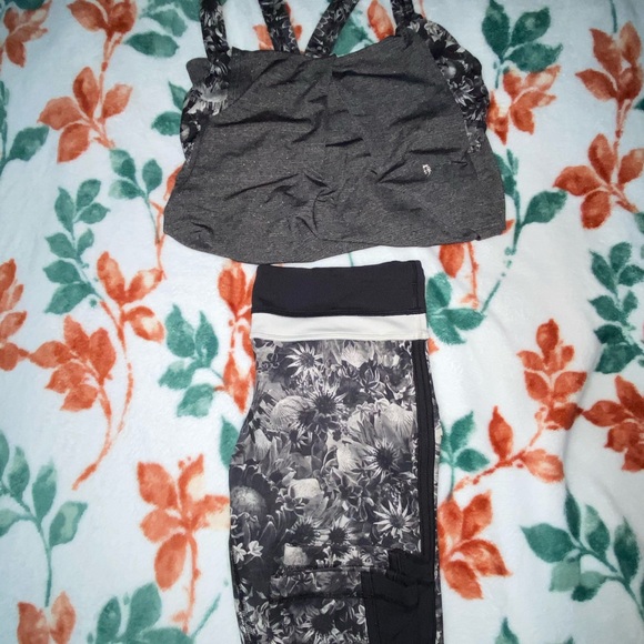 Matching lululemon floral set - Picture 1 of 3